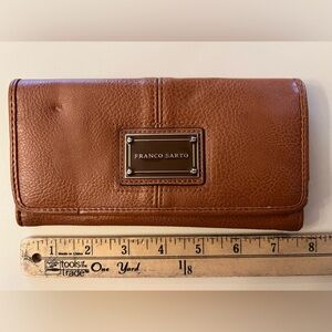 Franco Sarto brown faux leather clutch wallet